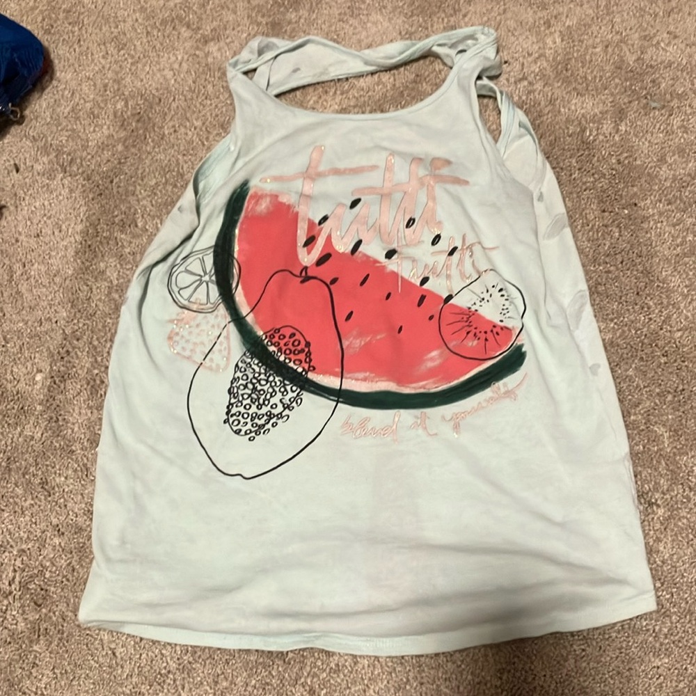 Split back summery workout top